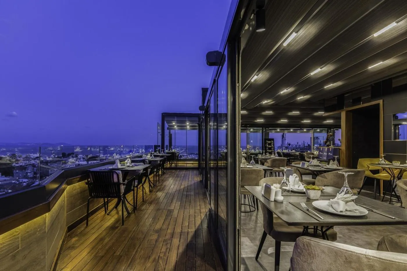 Hotel Venera Istanbul Old City 4*,
