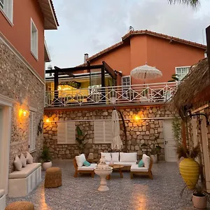 Noa's Boutique فندق مبيت وإفطار أنطاليا
